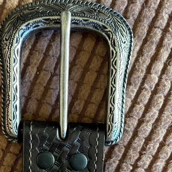 PRICe DROP! Striking Boho Faux leather western belt - Picture 11 of 11